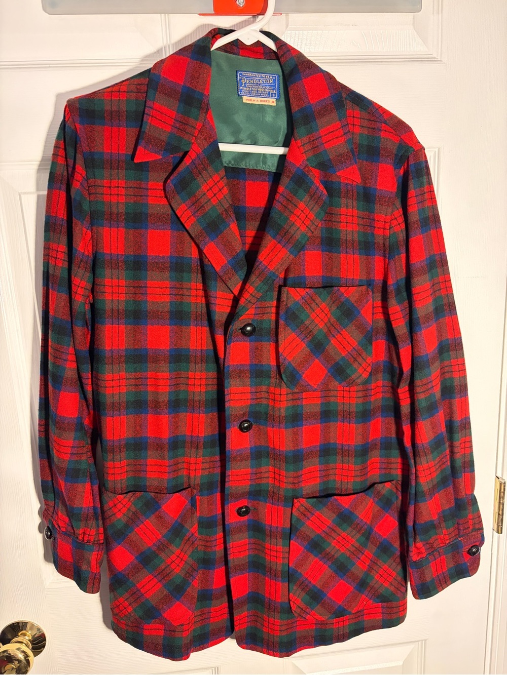 1960s Pendleton Red Green Blue Plaid 100% virgin Wool Shirt Jacket size small